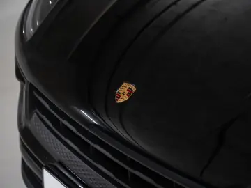 PORSCHE Macan Panorama Dachsystem LED-Hauptscheinwerfer