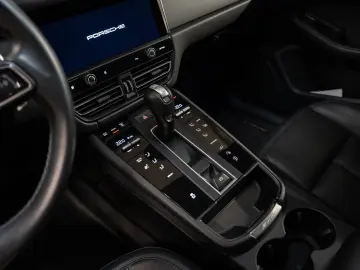 PORSCHE Macan Panorama Dachsystem LED-Hauptscheinwerfer