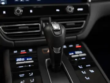 PORSCHE Macan Panorama Dachsystem LED-Hauptscheinwerfer