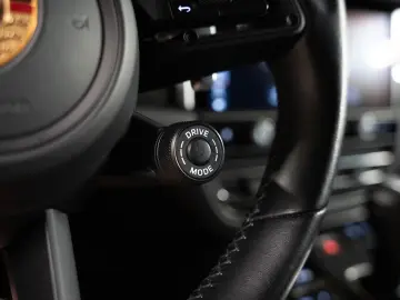 PORSCHE Macan GTS Abstandsregeltempostat BOSE Panorama