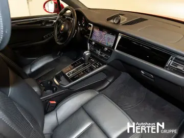 PORSCHE Macan 2.0T PANO R-KAMERA LUFTFEDERUNG BOSE AHK