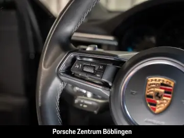 PORSCHE Macan PASM 21-Zoll 1.Hand nur 32.906 km Approved
