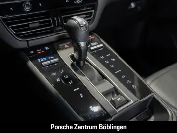 PORSCHE Macan PASM 21-Zoll 1.Hand nur 32.906 km Approved