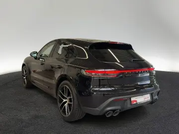 PORSCHE Macan 2.0T AHK Pano Kamera Navi LED DAB