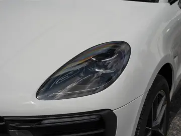 PORSCHE Macan T Standheizung 18 Wege Sitze AHK LED