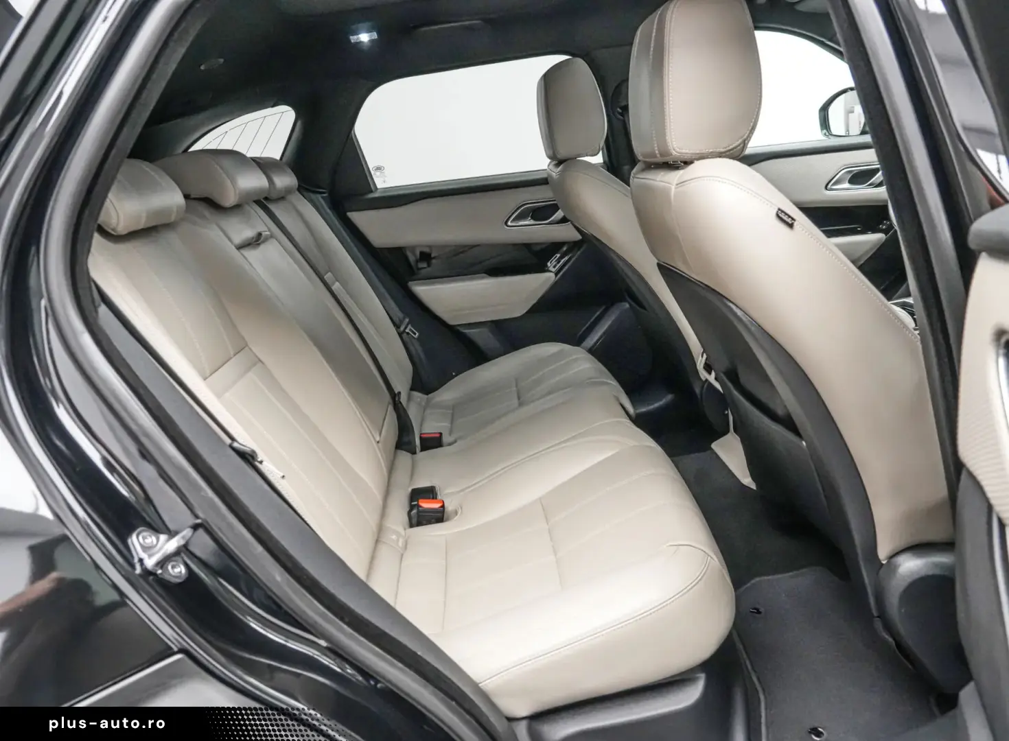 Land-Rover Range-Rover-Velar