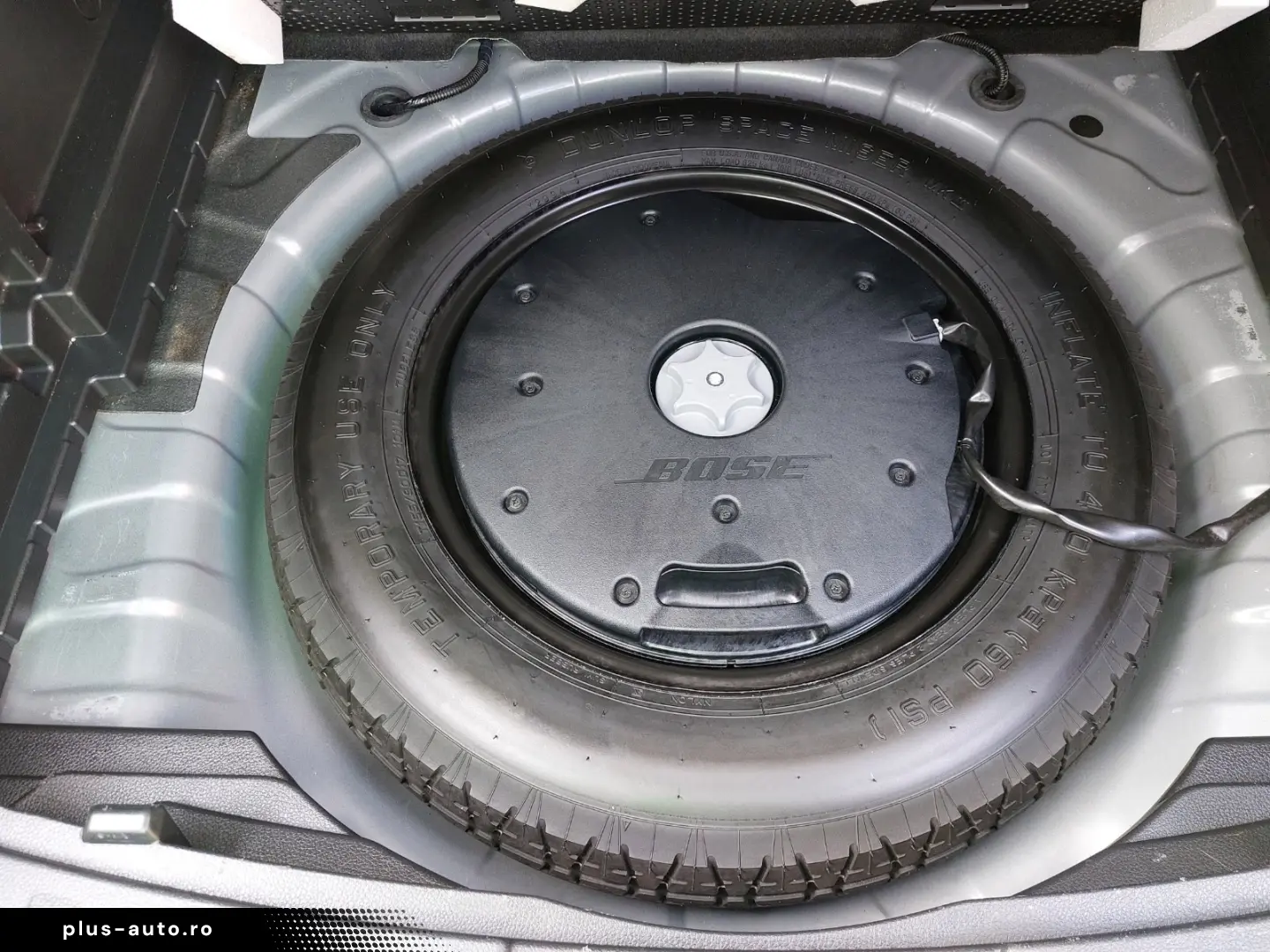 Nissan X-Trail 1.6 benzină Tekna Full options