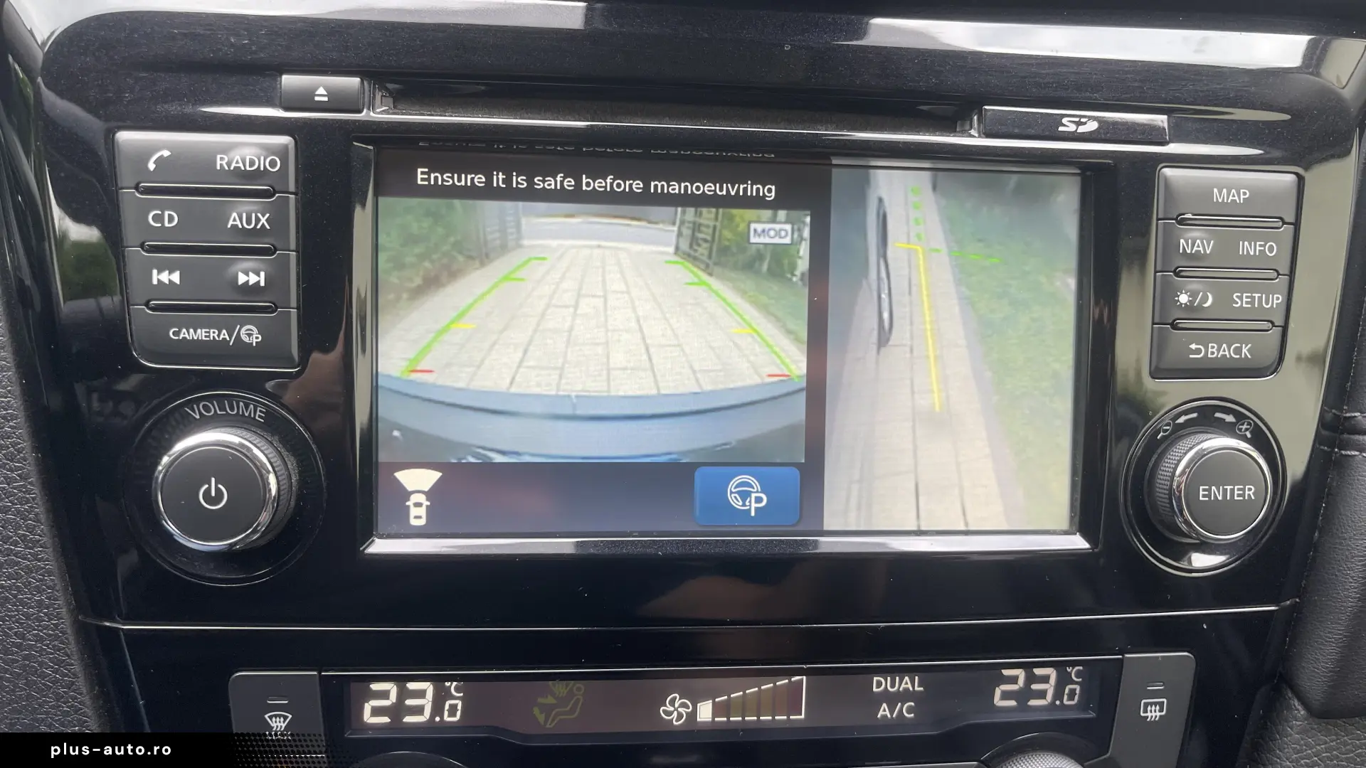 Nissan X-Trail 1.6 benzină Tekna Full options