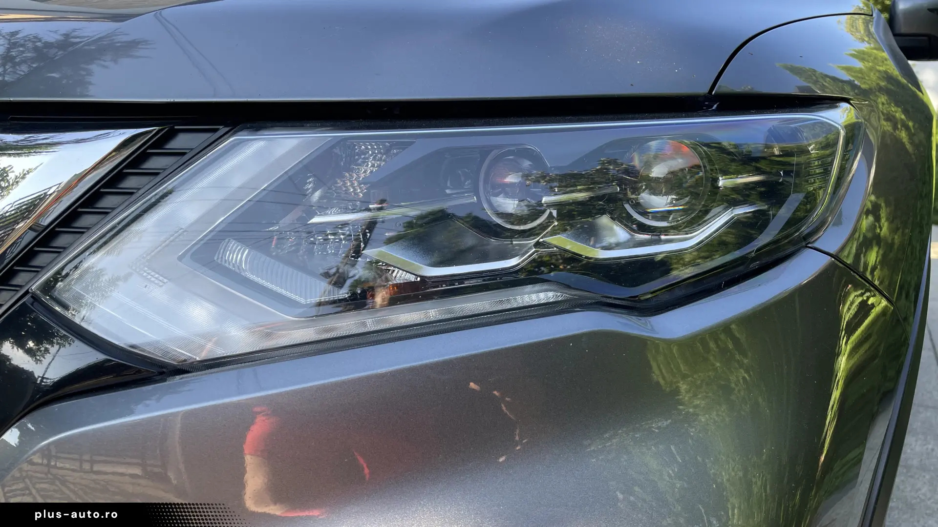 Nissan X-Trail 1.6 benzină Tekna Full options
