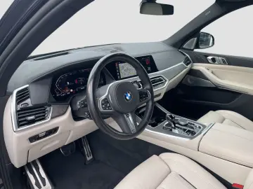 BMW X5 xDrive40d M Sport Standheizung Massage LED