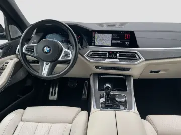 BMW X5 xDrive40d M Sport Standheizung Massage LED