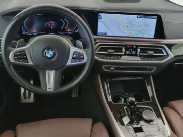 BMW X5 xDrive40d M Sport Navi AHK 360  SHZ DAB Navi