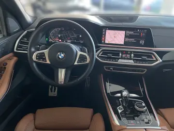 BMW X5 xDrive 40d M-Sport 7-SITZ FOND AIR PANO AHK