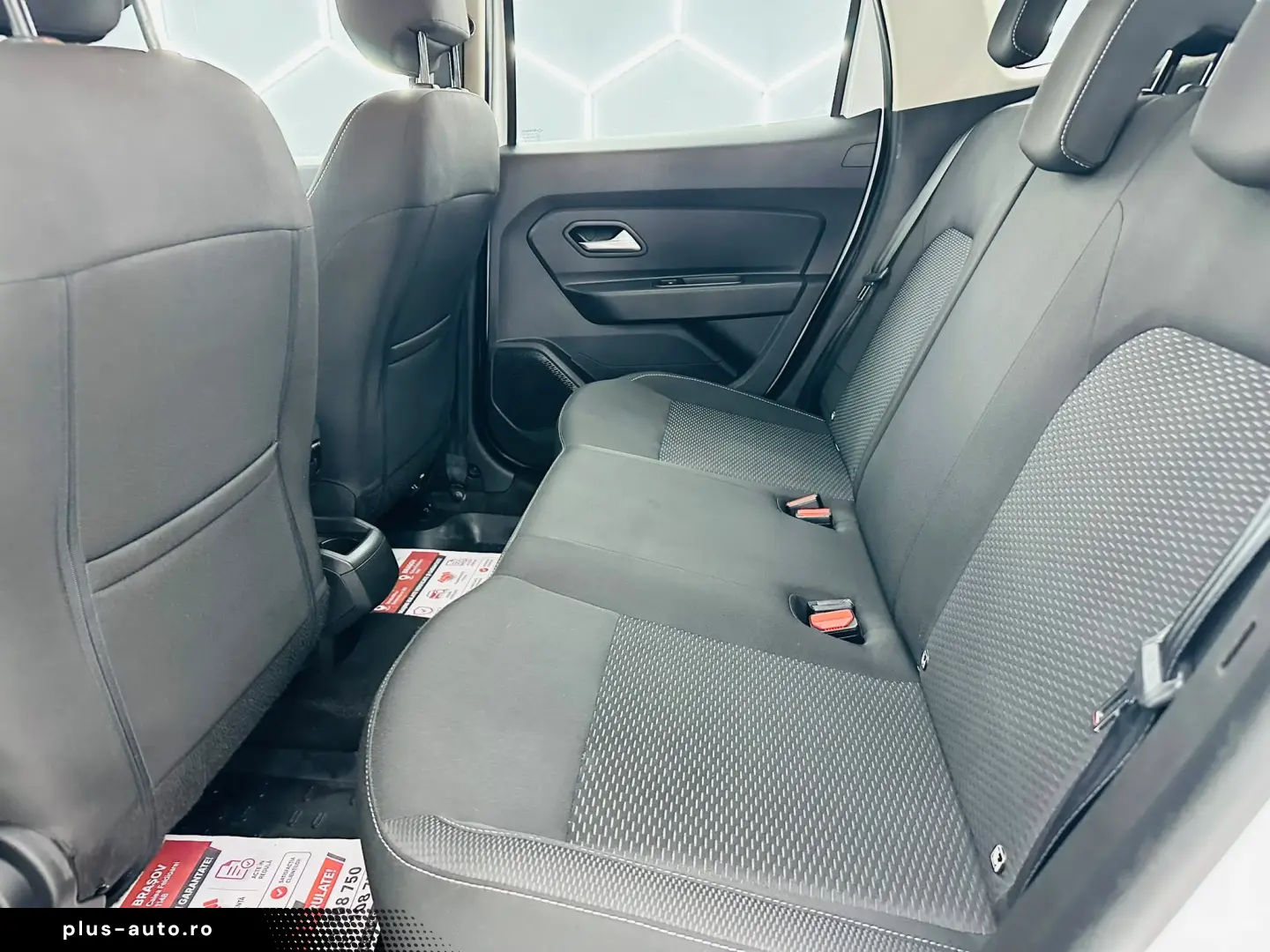 DACIA DUSTER 2019 1.6i E6 Garantie 12 Luni Rate Avans 0 Doar