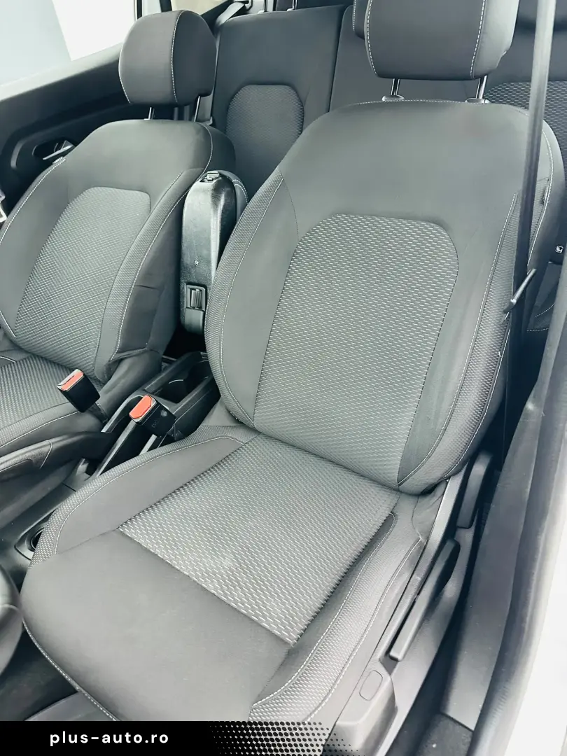 DACIA DUSTER 2019 1.6i E6 Garantie 12 Luni Rate Avans 0 Doar