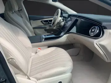 Mercedes-Benz EQS 450 4MATIC AMG