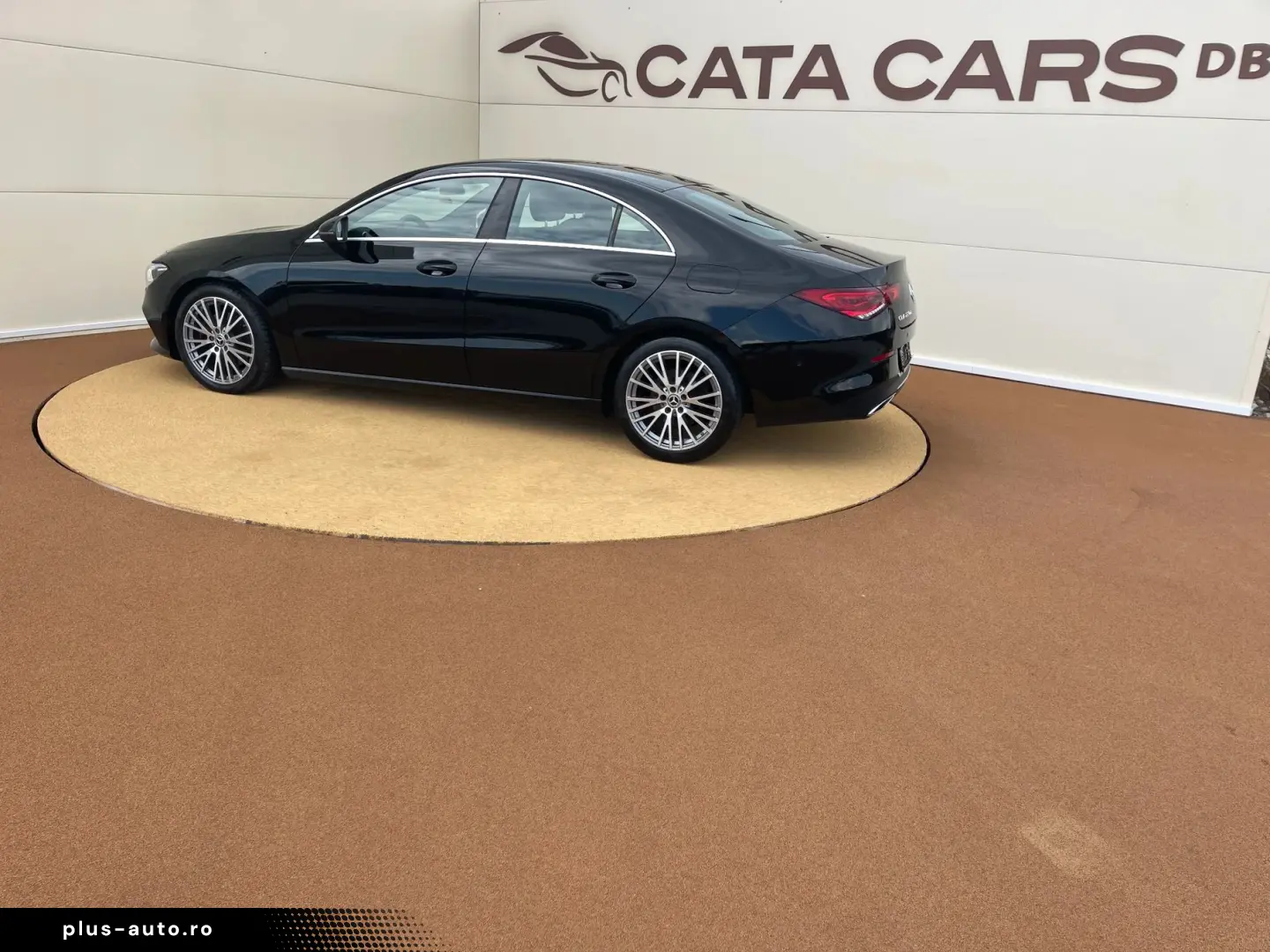 Mercedes-Benz Cla-220