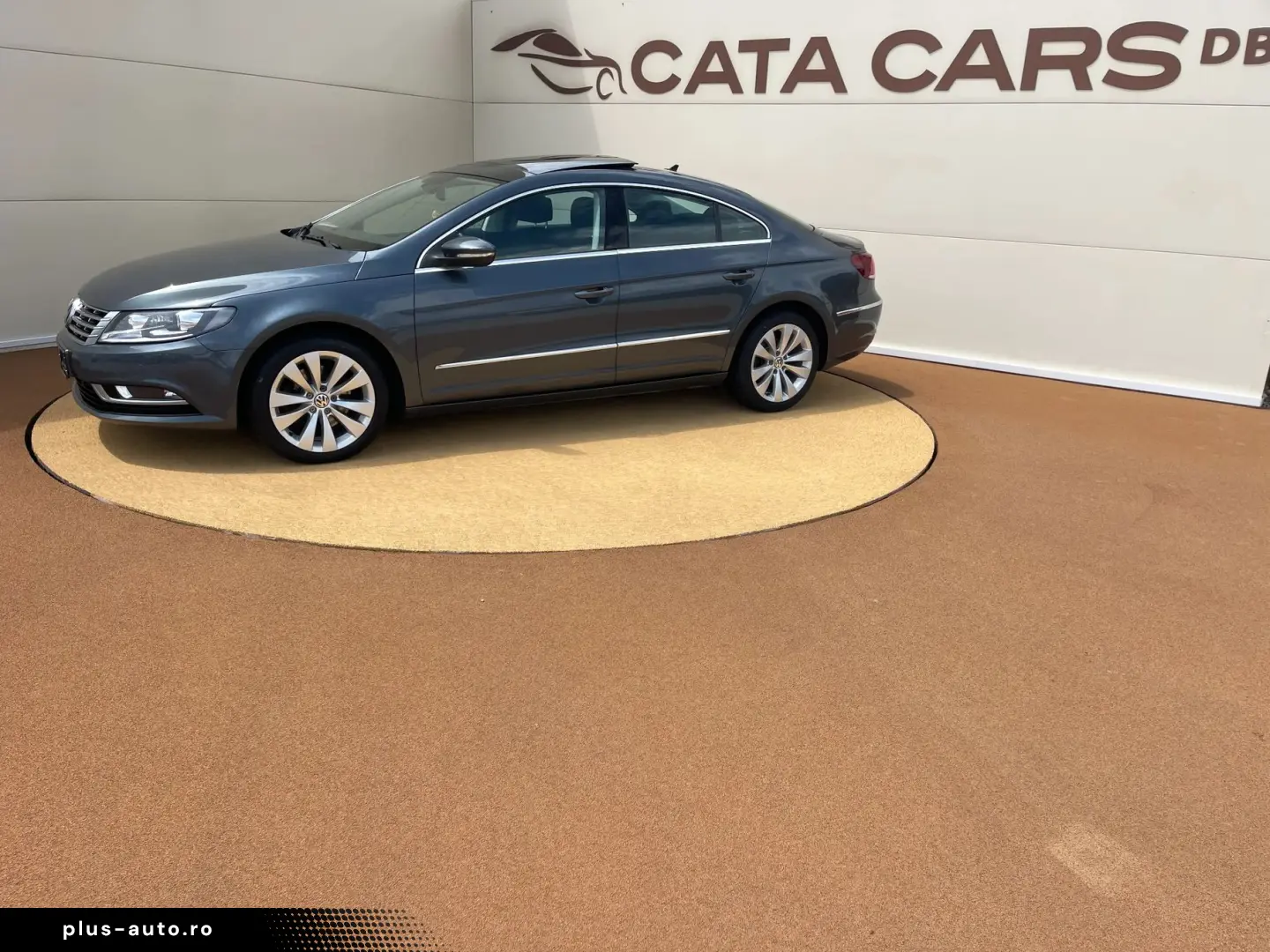 Volkswagen Passat-Cc