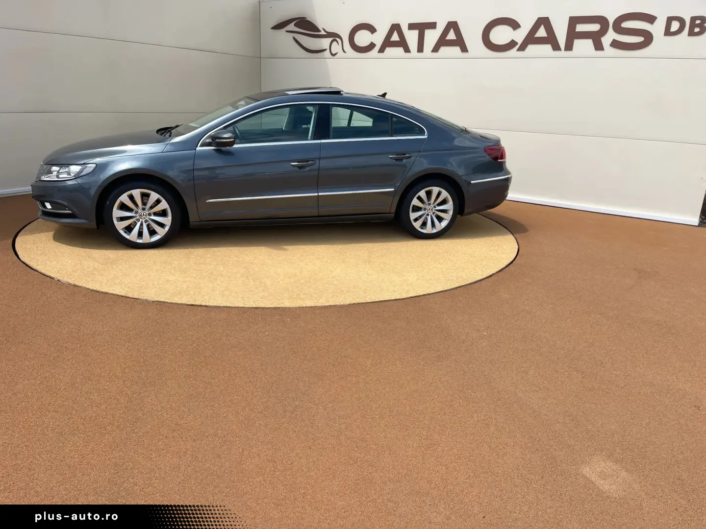 Volkswagen Passat-Cc
