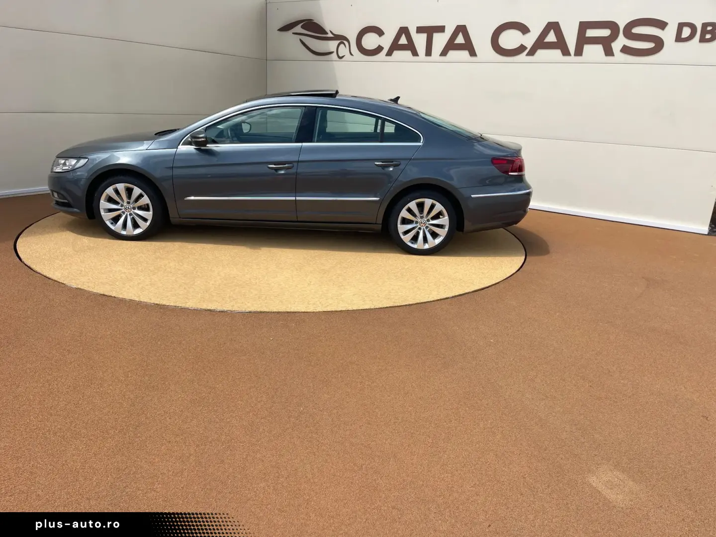 Volkswagen Passat-Cc