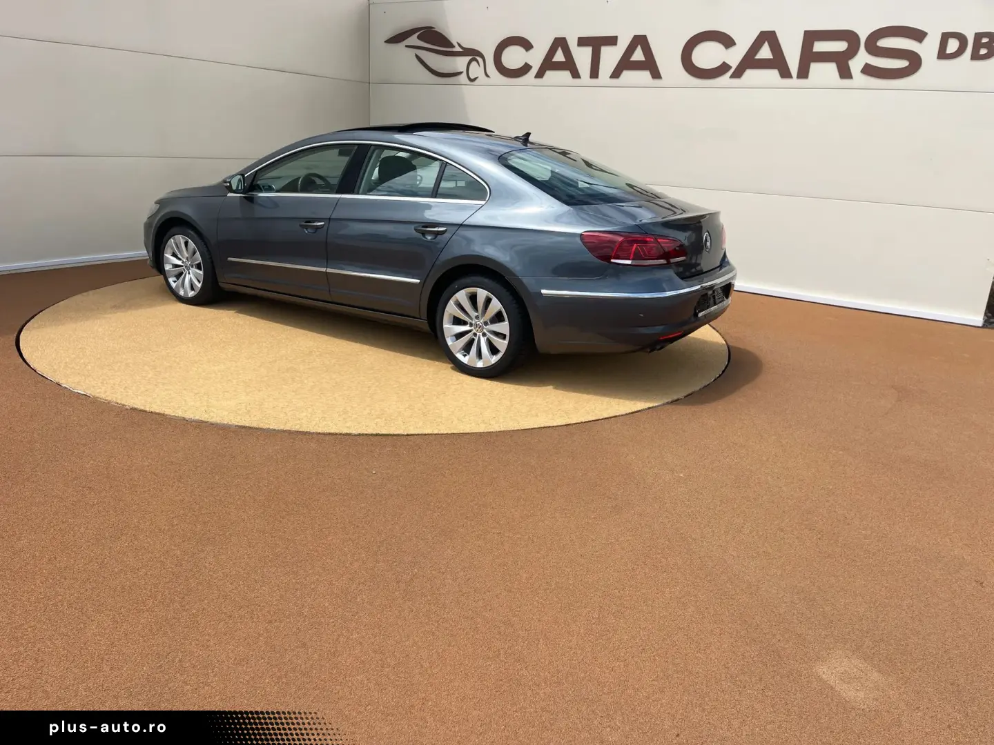 Volkswagen Passat-Cc