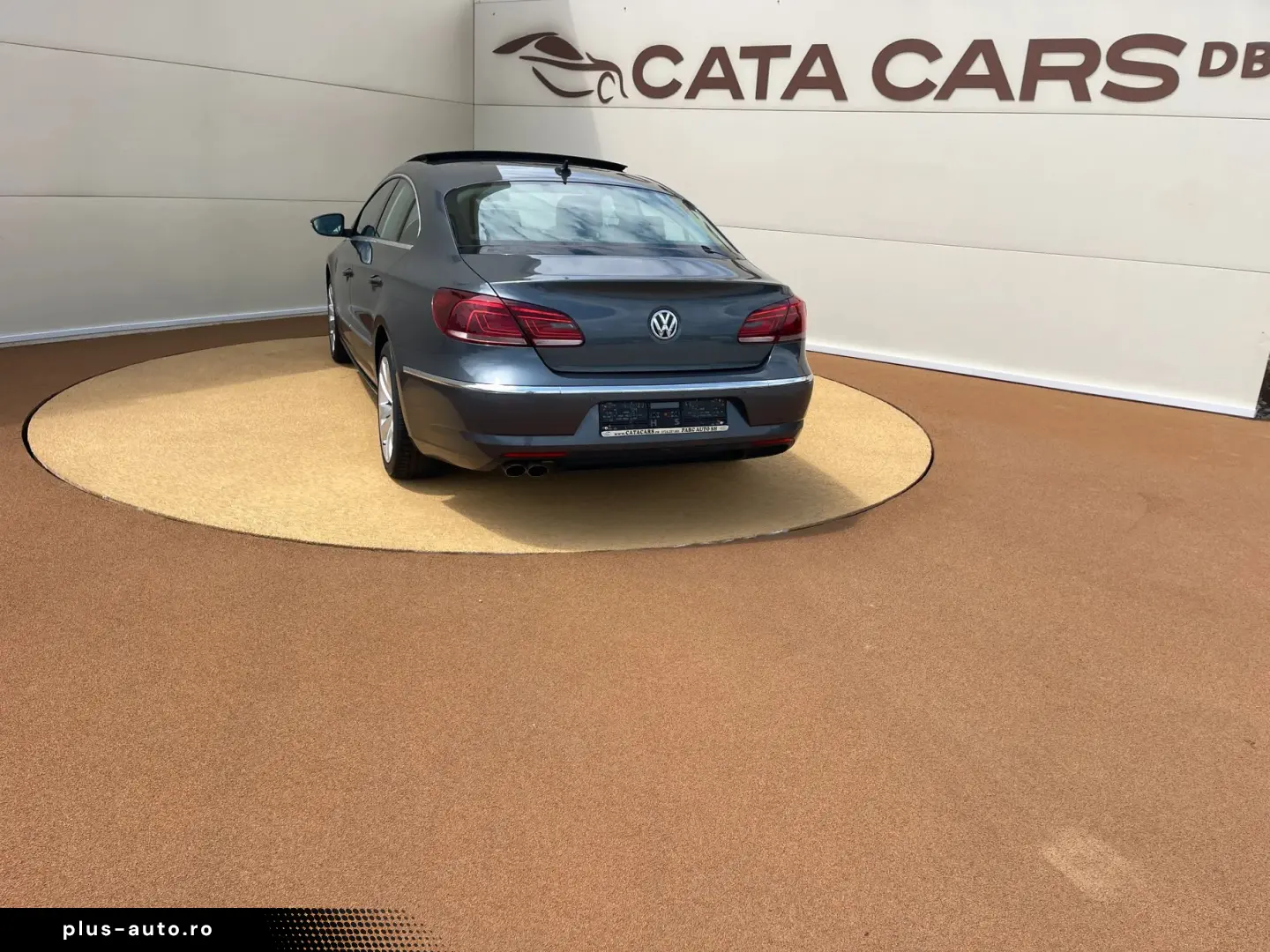 Volkswagen Passat-Cc