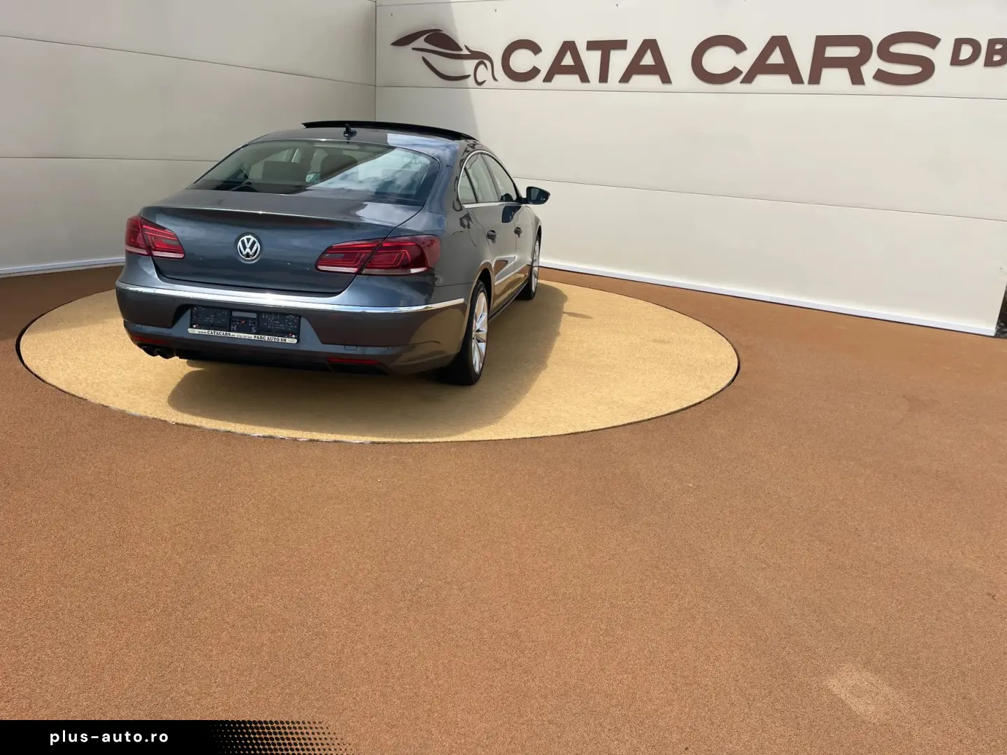 Volkswagen Passat-Cc
