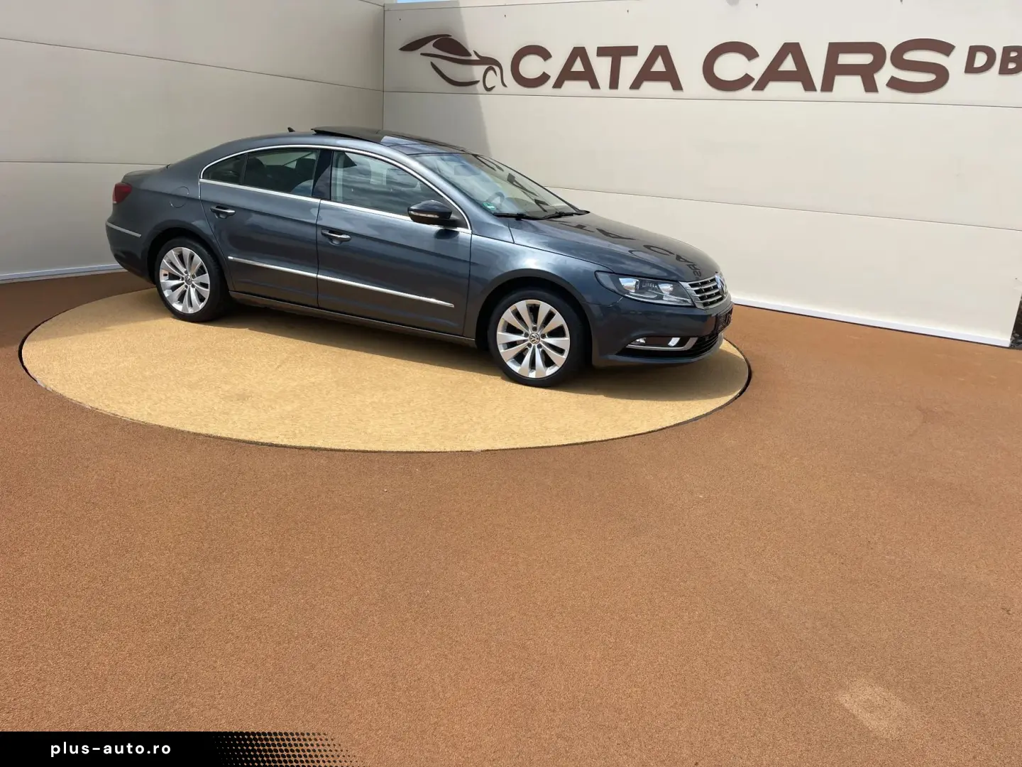 Volkswagen Passat-Cc