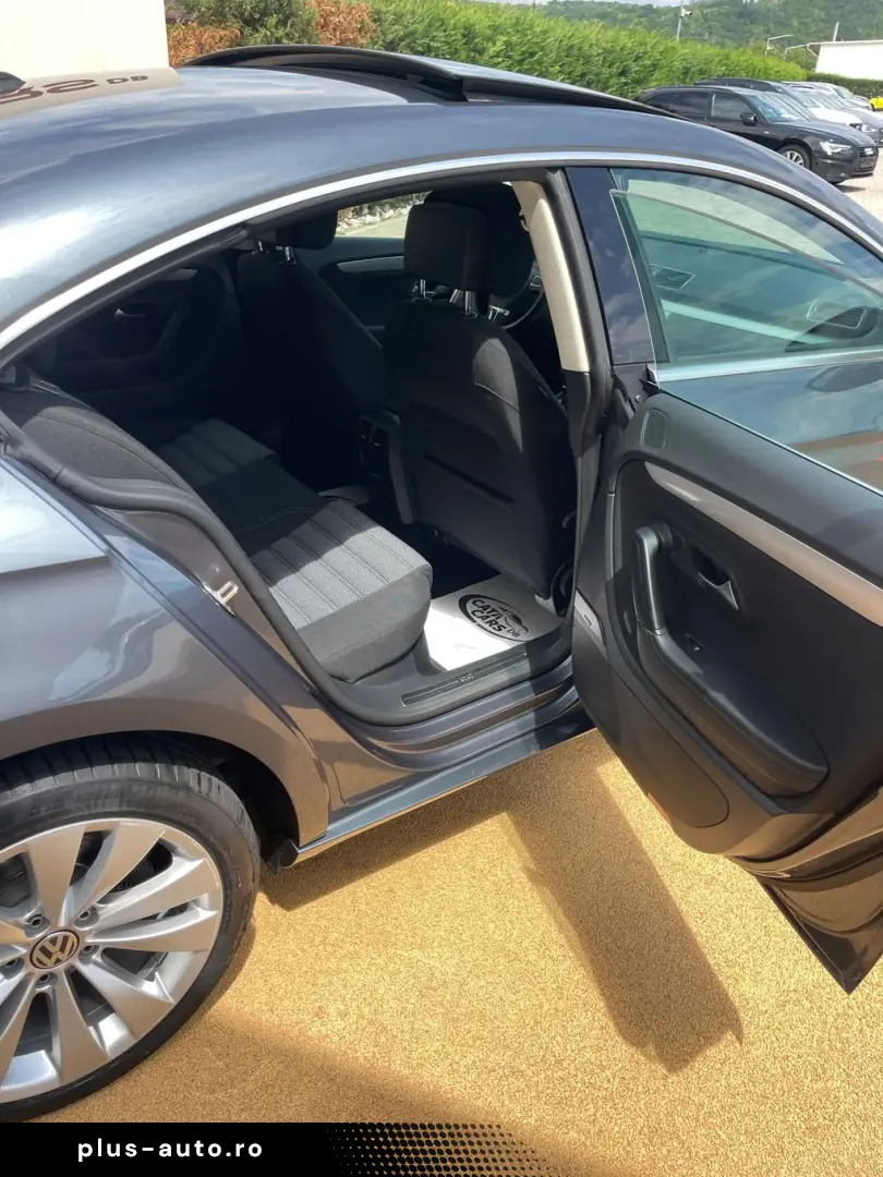 Volkswagen Passat-Cc