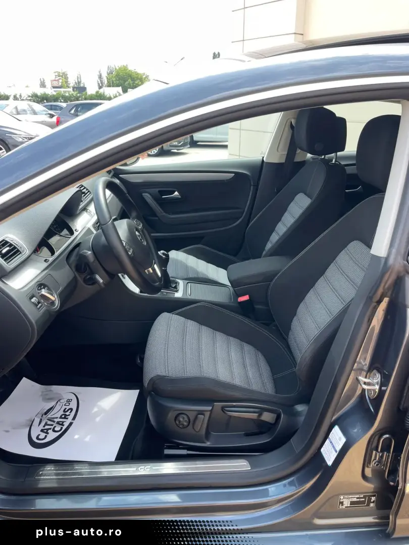 Volkswagen Passat-Cc