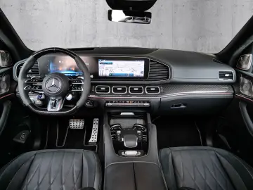 MERCEDES-BENZ GLS 800 Brabus Black