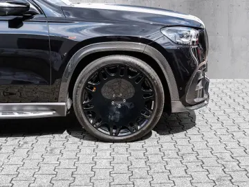 MERCEDES-BENZ GLS 800 Brabus Black