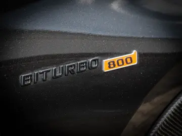 MERCEDES-BENZ GLS 800 Brabus Black