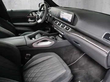 MERCEDES-BENZ GLS 800 Brabus Black