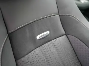 MERCEDES-BENZ GLS 800 Brabus Black