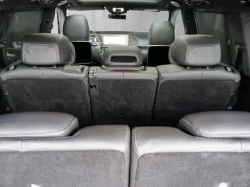 MERCEDES-BENZ GLS 800 Brabus Black
