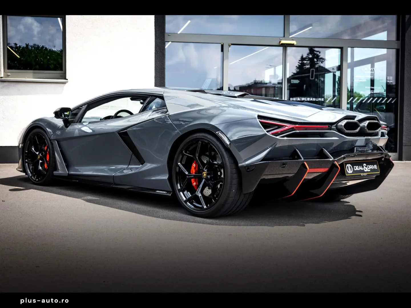 LAMBORGHINI Revuelto  GRIGIO TELESTO PPF CARBON SONUS LIFT