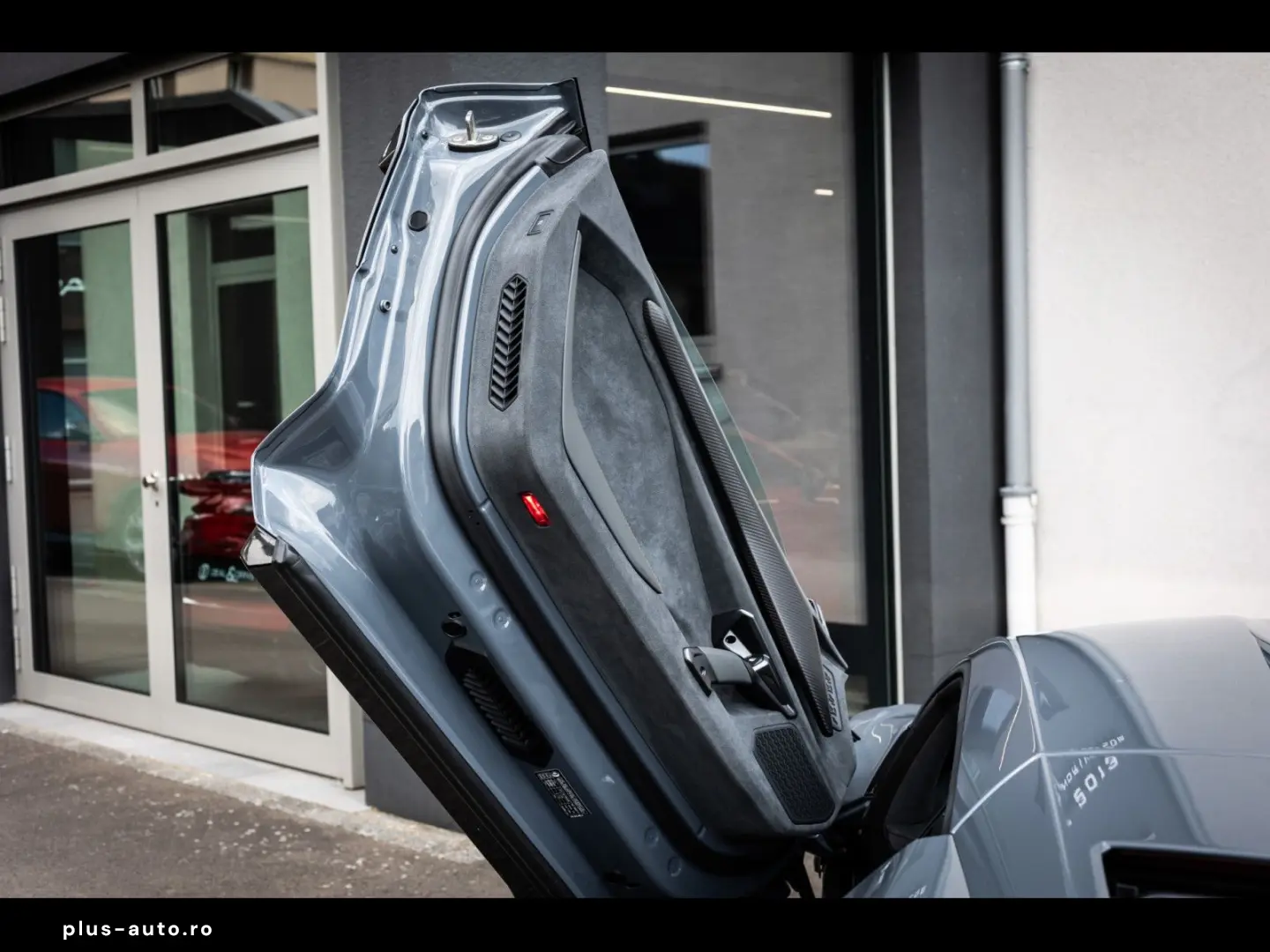 LAMBORGHINI Revuelto  GRIGIO TELESTO PPF CARBON SONUS LIFT