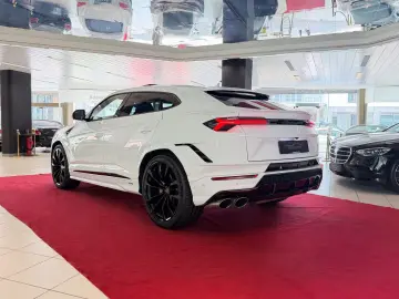 LAMBORGHINI Urus S ACC ANIMA HU PANO SOFTCLOSE 1.HAND MWST