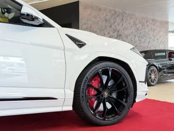 LAMBORGHINI Urus S ACC ANIMA HU PANO SOFTCLOSE 1.HAND MWST