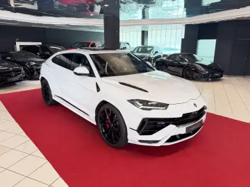 LAMBORGHINI Urus S ACC ANIMA HU PANO SOFTCLOSE 1.HAND MWST