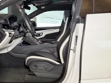 LAMBORGHINI Urus S ACC ANIMA HU PANO SOFTCLOSE 1.HAND MWST