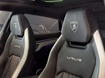 LAMBORGHINI Urus S ACC ANIMA HU PANO SOFTCLOSE 1.HAND MWST