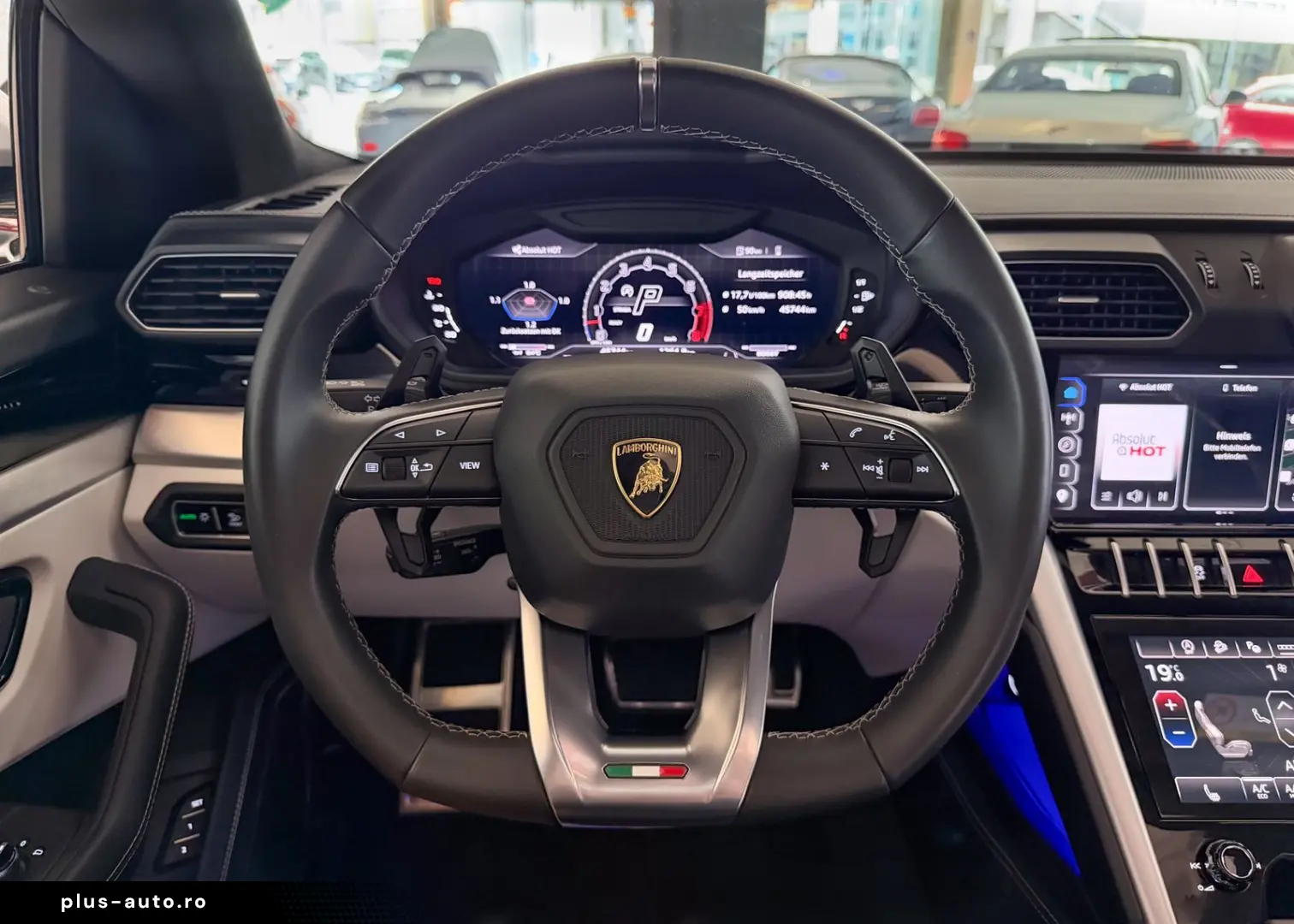 LAMBORGHINI Urus S ACC ANIMA HU PANO SOFTCLOSE 1.HAND MWST