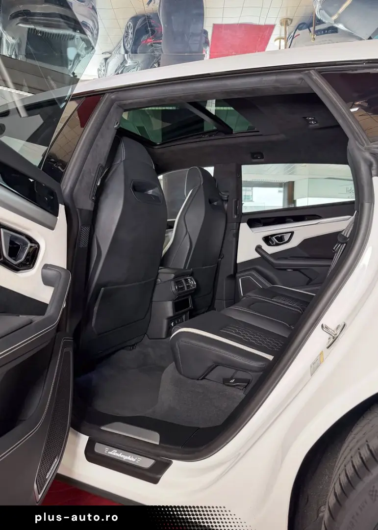 LAMBORGHINI Urus S ACC ANIMA HU PANO SOFTCLOSE 1.HAND MWST