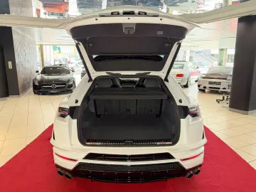 LAMBORGHINI Urus S ACC ANIMA HU PANO SOFTCLOSE 1.HAND MWST
