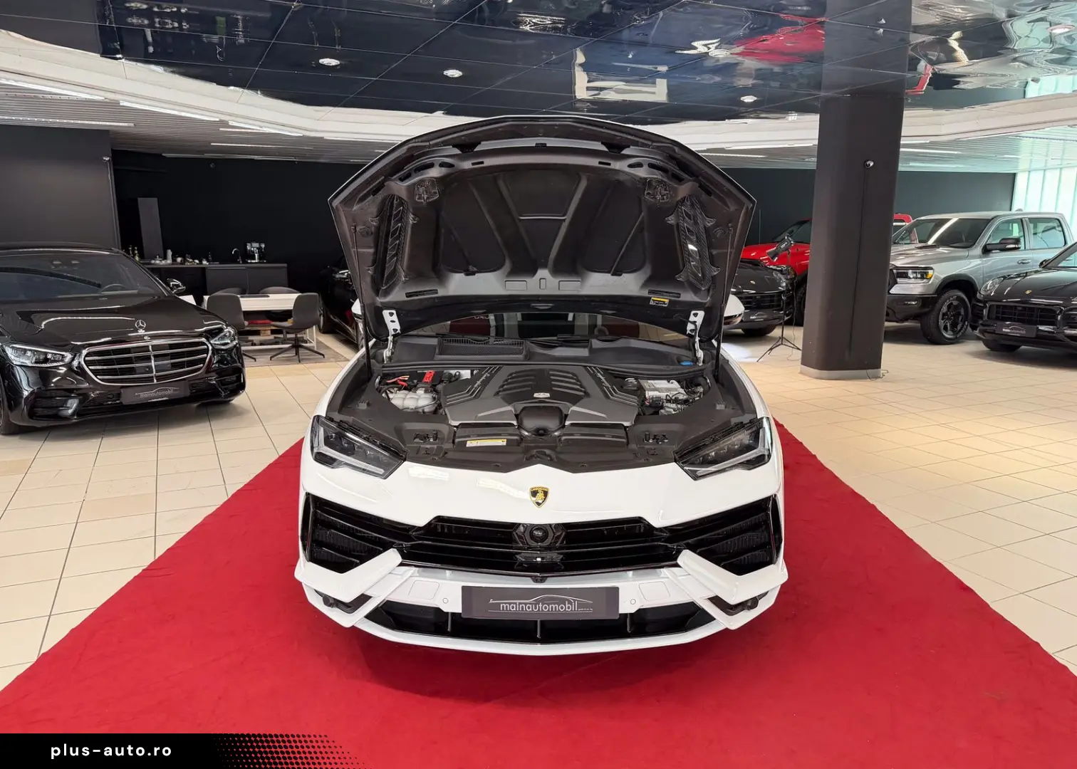 LAMBORGHINI Urus S ACC ANIMA HU PANO SOFTCLOSE 1.HAND MWST