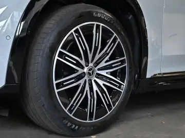 Mercedes-Benz EQS 580 SUV