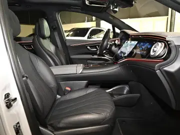 Mercedes-Benz EQS 580 SUV