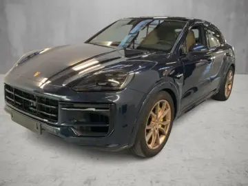 PORSCHE Cayenne Coupe E-Hybrid   Design   Chrono   Inno